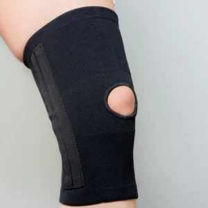 Rodillera elástica con estabilizadores laterales